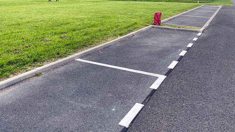 Parking tracks