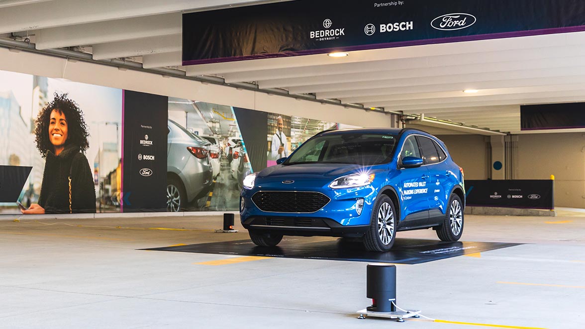 Automated car during an automated valet parking testrun in a parking garage